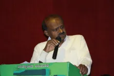 Is Kumaraswamy Challenging Congress's Influence in Bihar and Maharashtra?