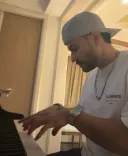 Kunal Kemmu plays piano, draws inspiration from Amit Trivedi's studio