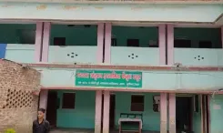 कुशीनगर में ग्राम सभा की जमीन पर अवैध कब्जा कर बने मदरसे पर प्रशासन की सख्त कार्रवाई