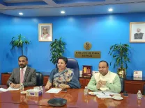 कुवैत और यूएई में भारतीयों के लिए दूतावास की नई एडवाइजरी, उड़ानों में बदलाव