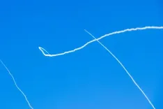 कुवैत में इंटरनेशनल एयरपोर्ट पर हुए ताबड़तोड़ ड्रोन हमले