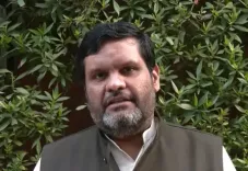 क्या सोनिया गांधी खुद को यीशु मसीह से बड़ा मानती हैं? गौरव वल्लभ का सवाल