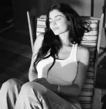 'स्टेम सेल थेरेपी' से काइली जेनर को मिला आराम, जानें क्या है इसके फायदे और नुकसान