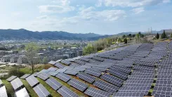 चीन में सौर ऊर्जा का अभूतपूर्व विकास और इसकी वैश्विक प्रभाव