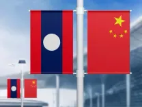 लाओस के राष्ट्रपति थोंग्लोन सिसोउलिथ की ली शुलेई से मुलाकात