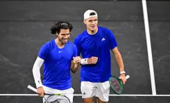 Laver Cup: Alcaraz saves 2 match points to beat Fritz, Team Europe lead 7-5
