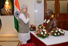 डॉ. बाबासाहेब अंबेडकर की 135वीं जयंती पर श्रद्धांजलि अर्पित करने वाले प्रमुख नेता