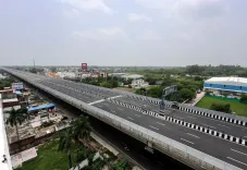 Lucknow-Kanpur Expressway cracks: NHAI sacks project director, PNC Infratech served notice