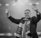 Ludek Miklosko, West Ham legend and Czech goalkeeper, dies at 64