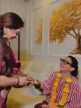 नवमी पर अक्षरा सिंह की मां ने किया कन्या पूजन, भावुक वीडियो वायरल