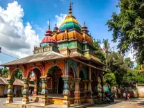 मां कुरैसुनी मंदिर, ओडिशा: साल भर होती है पीठ की पूजा, दुर्गाष्टमी पर मिलते हैं दुर्लभ मुख के दर्शन