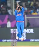 Did Madhya Pradesh CM Truly Honor Women's World Cup Star Kranti Goud with Rs 1-Crore Reward?