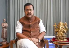 भाजपा अध्यक्ष नितिन नवीन का मध्य प्रदेश दौरा: उज्जैन में 'आशीर्वाद का दीया', महाकाल की भस्म आरती के दर्शन
