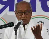 मध्य प्रदेश के किसान विरोधी आदेश की उच्च स्तरीय जांच हो : दिग्विजय सिंह