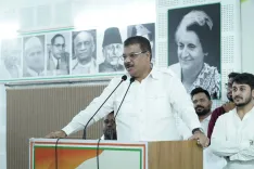 मध्य प्रदेश में कांग्रेस विधायकों की चुनौतियाँ: उमंग सिंघार का सत्ताधारी सरकार पर आरोप