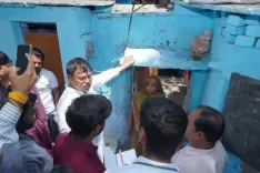 मध्य प्रदेश: ऊर्जा मंत्री प्रद्युम्न सिंह तोमर ने ग्वालियर में सफाई बदहाली पर अधिकारियों को फटकारा, 'आपका सेवक आपके द्वार' अभियान शुरू