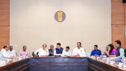 Has the Maha cabinet approved a new cancer treatment policy and the establishment of the MAHACARE Foundation?