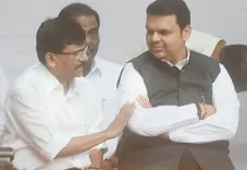 What Sparked the Verbal Clash Between Fadnavis and Sanjay Raut?