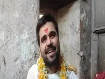 पंजाबी सिंगर 'निंजा' ने महाकाल के दरबार में की प्रार्थना, नए प्रोजेक्ट्स का संकेत दिया