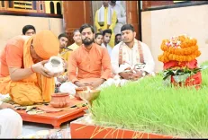 क्या सीएम योगी ने महानिशा पूजन कर लोकमंगल की प्रार्थना की?
