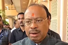 क्या महाराष्ट्र निकाय चुनाव में महायुति की जीत विकास के लिए है महत्वपूर्ण?