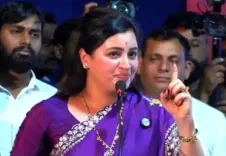 क्या महाराष्ट्र की पूर्व सांसद नवनीत राणा को जान से मारने की धमकी दी गई?