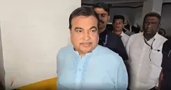 क्या महाराष्ट्र स्थानीय निकाय चुनावों में मतदान जारी है?