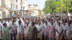 घाटी अस्पताल नर्सों का तबादला आदेश के खिलाफ प्रदर्शन, महाराष्ट्र सरकार से फैसला वापस लेने की मांग