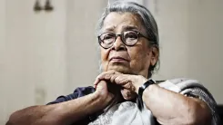 क्या महाश्वेता देवी ने आदिवासियों और दलितों की आवाज उठाई?