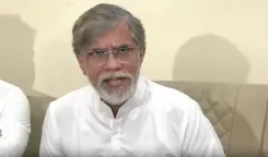 महिला आरक्षण लागू न होने पर पवन खेड़ा का केंद्र पर हमला — 'आधी आबादी को रोककर विकसित भारत नहीं बनेगा'