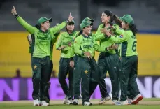 महिला विश्व कप : जीत का चौका लगाने को बेताब इंग्लैंड, खाता खोलना पाकिस्तान का मकसद