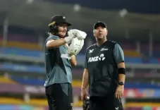 महिला विश्व कप : न्यूजीलैंड ने साउथ अफ्रीका के खिलाफ चुनी बल्लेबाजी, बिना किसी बदलाव के उतरीं दोनों टीमें