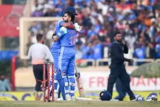 मैंने कोहली से बहुत कुछ सीखा, उन्हें खेलते देखना खुशी की बात : तिलक वर्मा