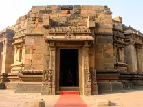 क्या मकर संक्रांति के अवसर पर मां मुंडेश्वरी मंदिर में विशेष पूजा होती है?