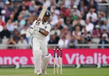 मैनचेस्टर टेस्ट : दूसरे सत्र में भारत ने गंवाए तीन विकेट, स्कोर 149/3  