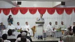 Mandaviya Holds Viksit Bharat 2047 Industry Dialogue in Keshod