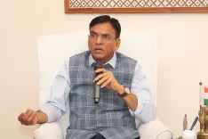Mandaviya meets MP LEADs Fellows, backs youth in Viksit Bharat push