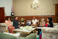 Manipur CM bids farewell to Chief Secy Puneet Kumar Goel ahead of retirement