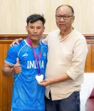 Manipur CM felicitates weightlifter Rishikanta Singh, CWG 2026 silver medallist