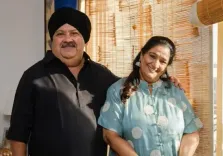 What Did Manoj Pahwa Hilariously Say About His Wife Seema?