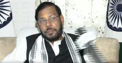 राम मंदिर चढ़ावा विवाद पर मंत्री मनोज पांडेय का तीखा हमला: 'नाट्य मंच जैसा नज़ारा'