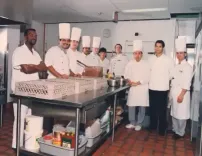 मशहूर शेफ संजीव कपूर ने याद किया अपने करियर का सुनहरा सफर