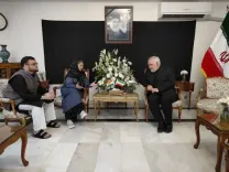 महबूबा मुफ्ती ने ईरानी दूतावास में खामेनेई को दी श्रद्धांजलि