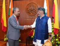 MIB Secretary calls on CM Shivakumar at Vidhana Soudha