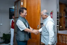 Mizoram CM Lalduhoma Meets Governor V.K. Singh at Lok Bhavan