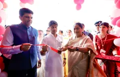Delhi CM Rekha Gupta inaugurates Jan Seva Connect post office at Nehru Place