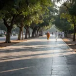 CM Karnataka Reviews Bengaluru Footpath Clearance Drive