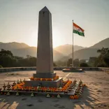 Kejriwal Pays Tribute to Kargil Hero Capt Vikram Batra