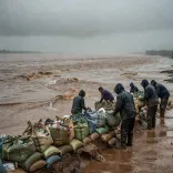 Manipur sends ₹1 crore to Assam flood relief fund
