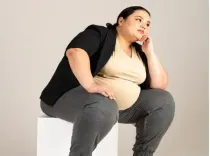 मोटापा शरीर को बना देता है बहुत बीमार, आयु तक हो जाती है कम